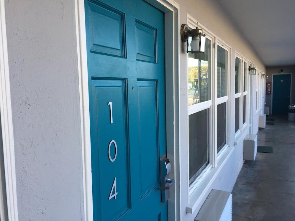 Hotel Point Loma Сан Диего Екстериор снимка
