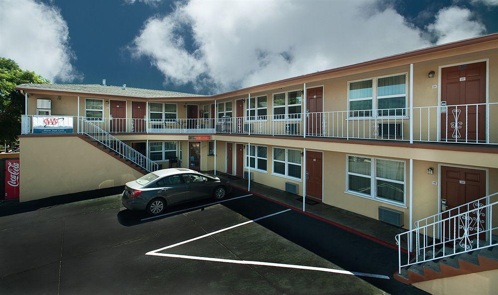 Hotel Point Loma Сан Диего Екстериор снимка